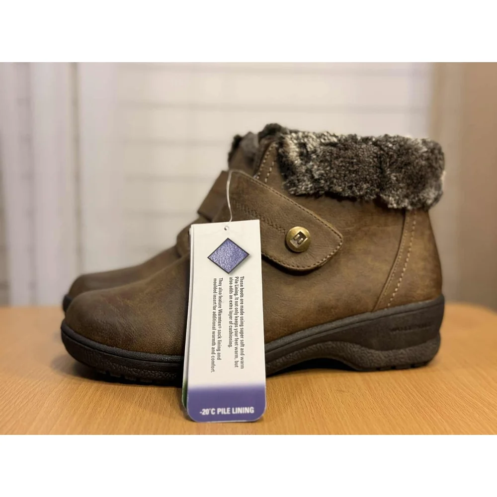 Wanderlust Cozy Faux Leather WATERPROOF Bootie Boots Flat Heel 7 M Tan Brown